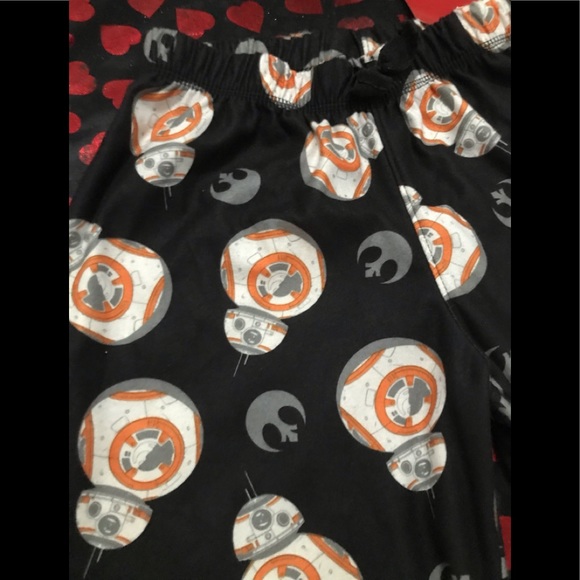 Star Wars Women’s Comfy pants go to pictures for description - Picture 2 of 9